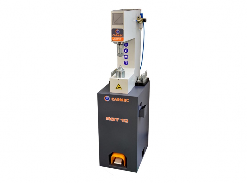HYDRO-PNEUMATIC RIVETING MACHINE